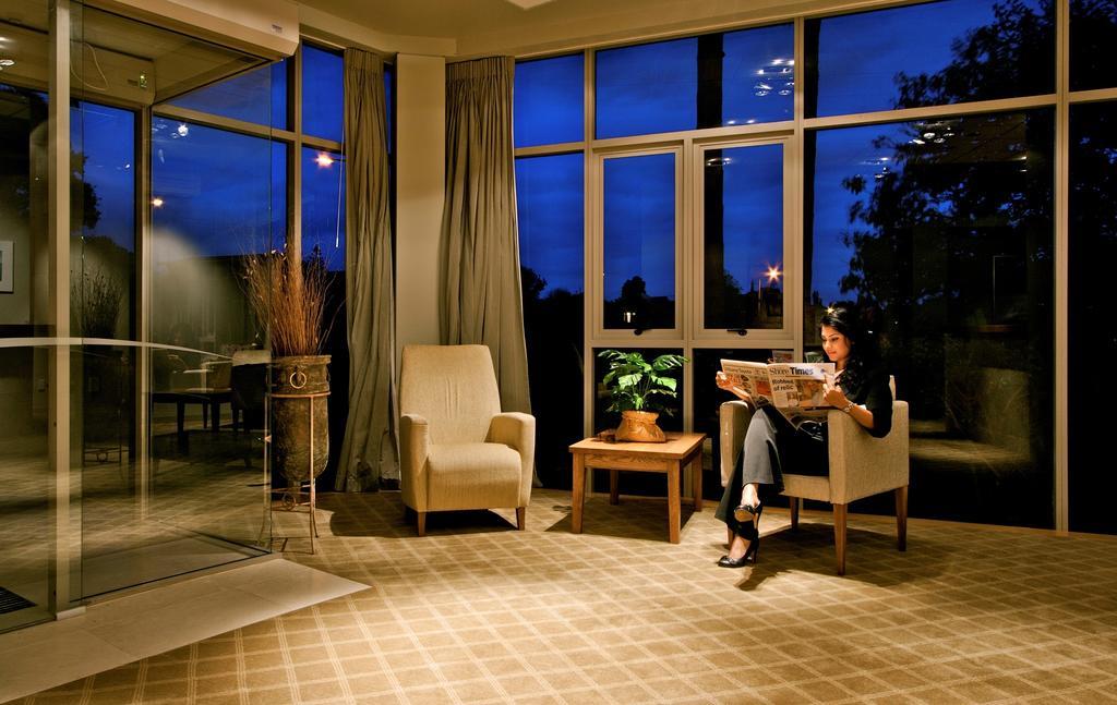 Vr Takapuna Auckland Extérieur photo The lobby of the hotel
