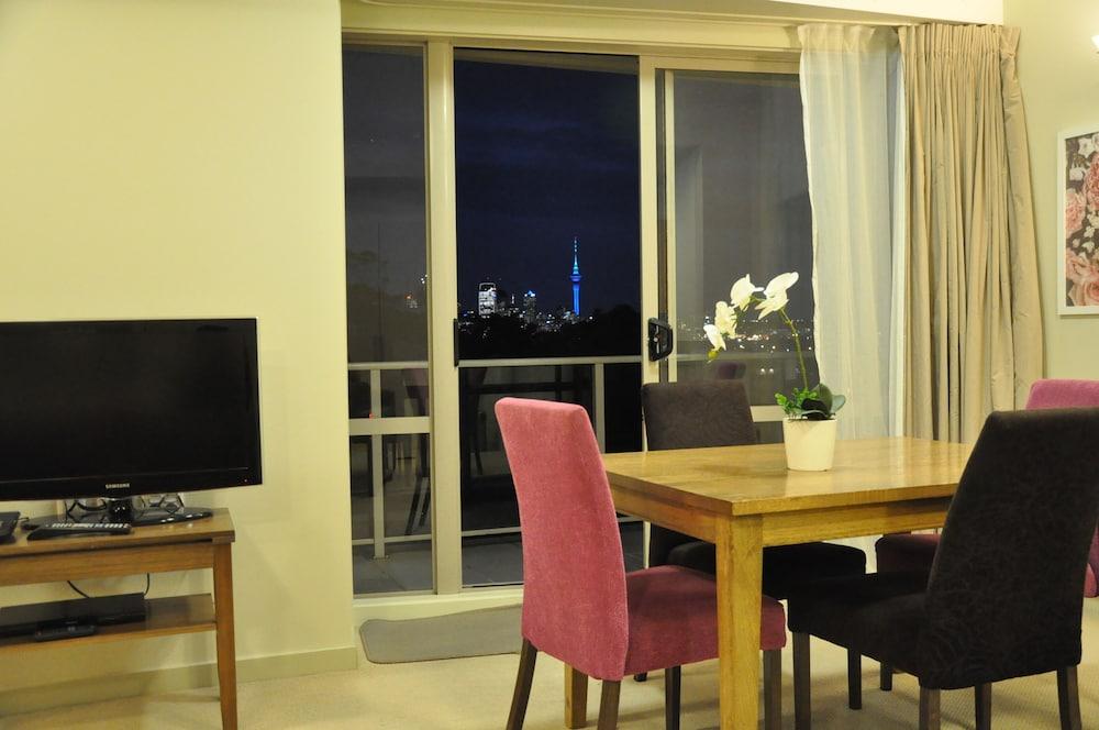 Vr Takapuna Auckland Extérieur photo A typical condominium interior