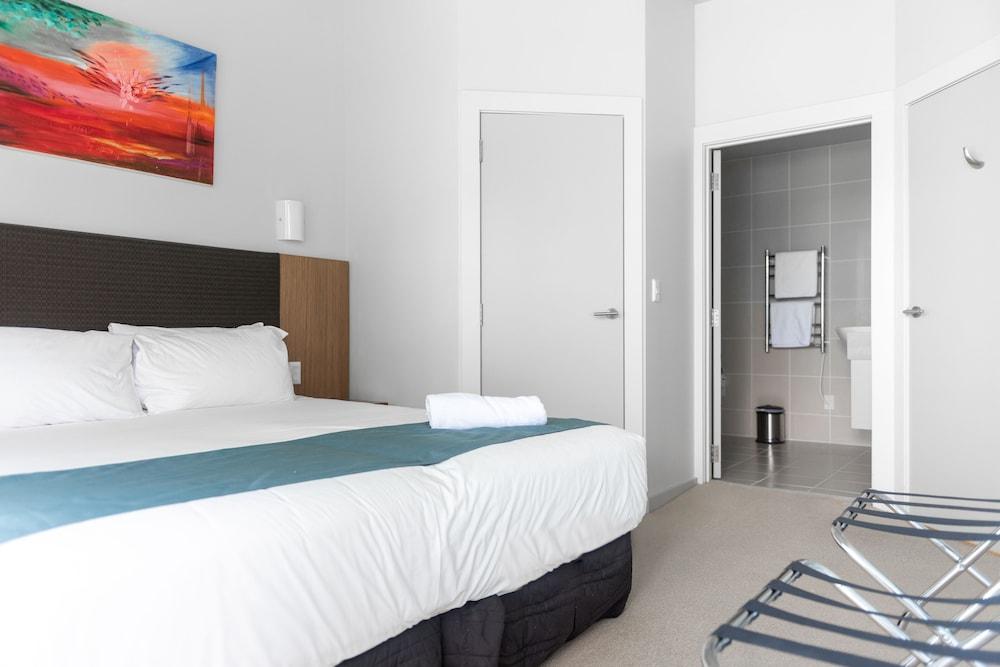 Vr Takapuna Auckland Extérieur photo A bedroom at the Mantra on Lake