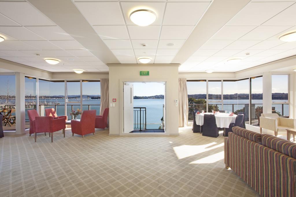 Vr Takapuna Auckland Extérieur photo The interior of the new building