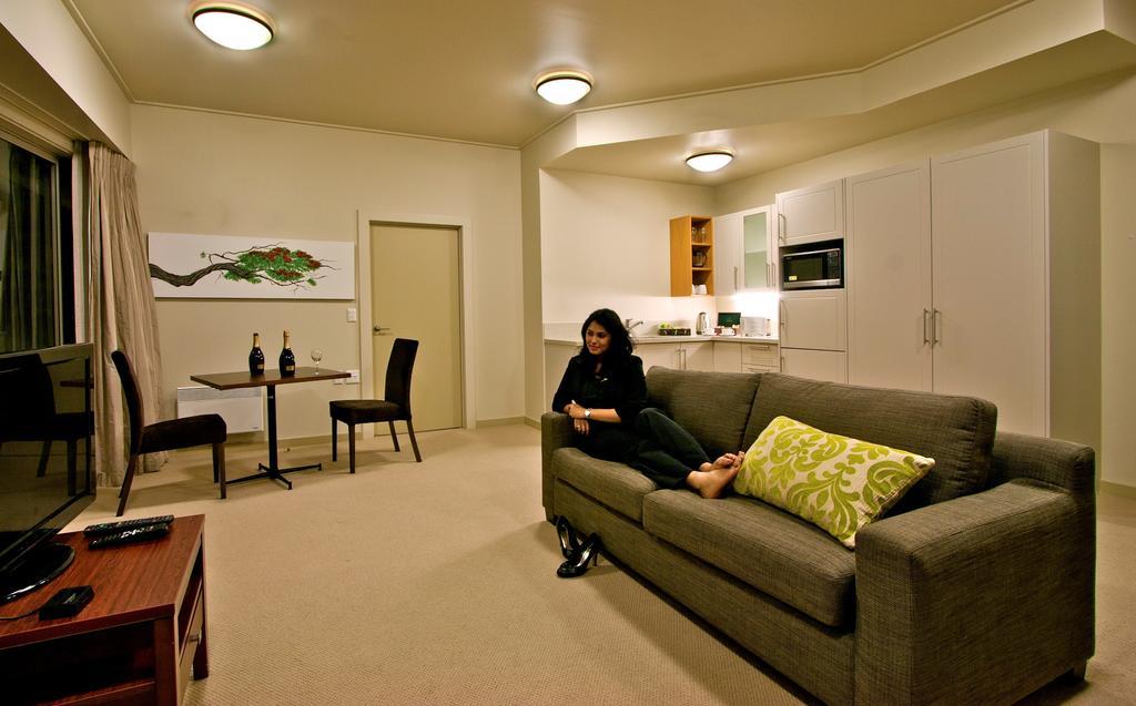 Vr Takapuna Auckland Extérieur photo A student apartment at the University of Western Australia