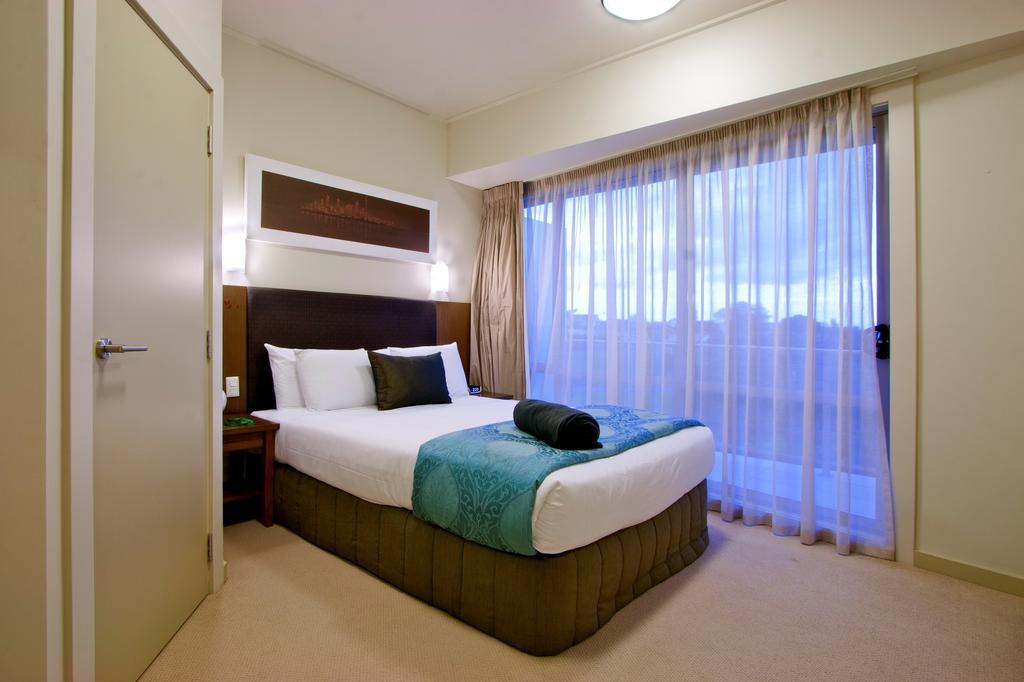 Vr Takapuna Auckland Extérieur photo A bedroom at the Mantra on Lakeview