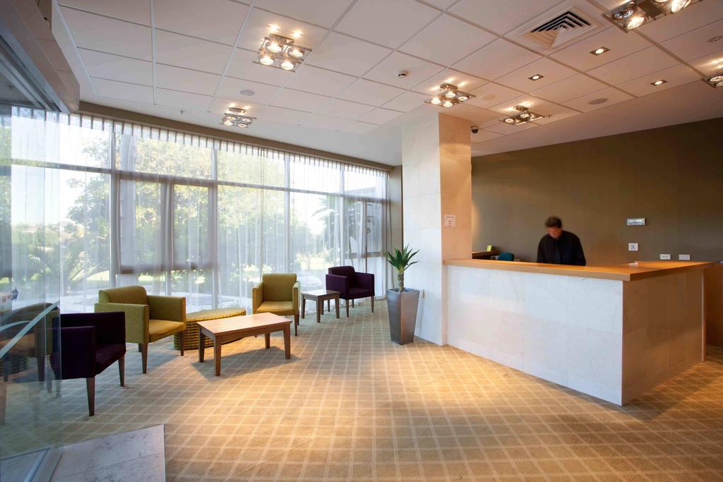 Vr Takapuna Auckland Extérieur photo The lobby of the hotel